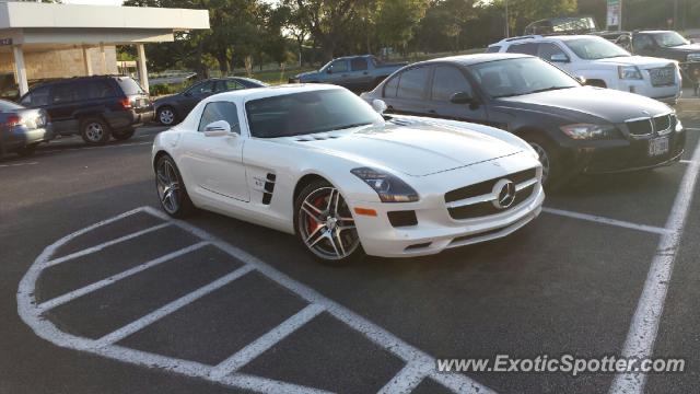 Mercedes SLS AMG spotted in San Antonio, Texas