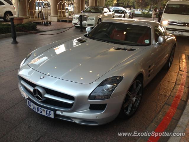 Mercedes SLS AMG spotted in Johannesburg, South Africa