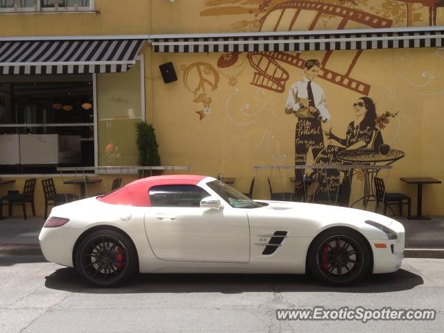 Mercedes SLS AMG spotted in Toronto, Canada