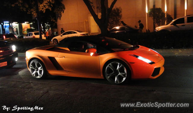 Lamborghini Gallardo spotted in Mexico City, Mexico