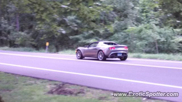 Lotus Elise spotted in Newwwwwwwwwwwwww, Connecticut