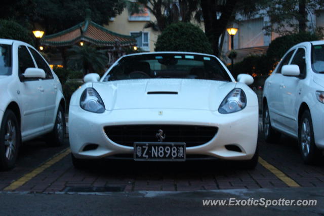 Ferrari California spotted in Xinhui, China