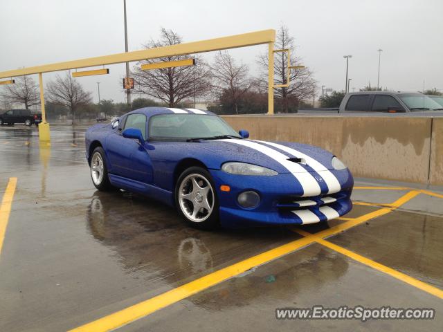 Dodge Viper spotted in Frisco, Texas