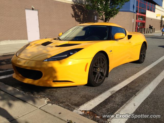 Lotus Evora spotted in Nashua, New Hampshire