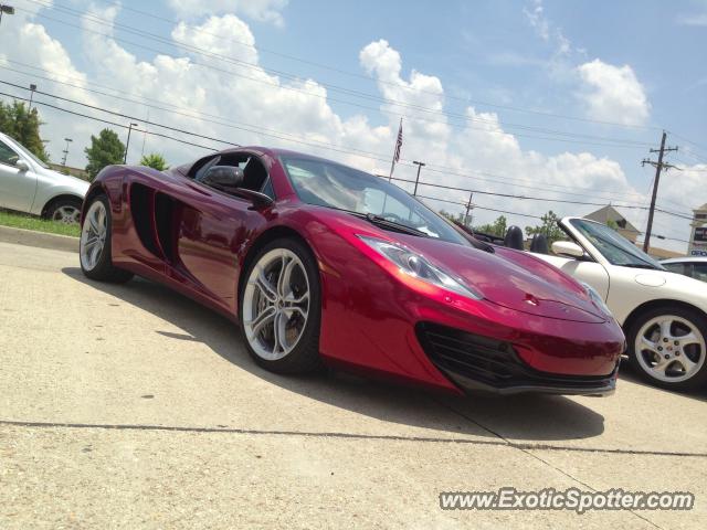 Mclaren MP4-12C spotted in Miami, Florida