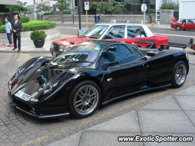 Pagani Zonda spotted in Hong Kong, China