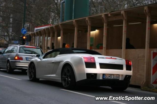 Lamborghini Gallardo spotted in Düsseldorf, Germany