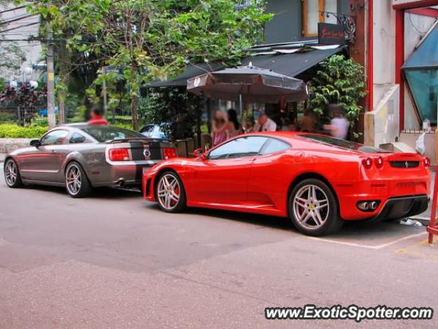 Ferrari F430 spotted in Sao paulo, Brazil