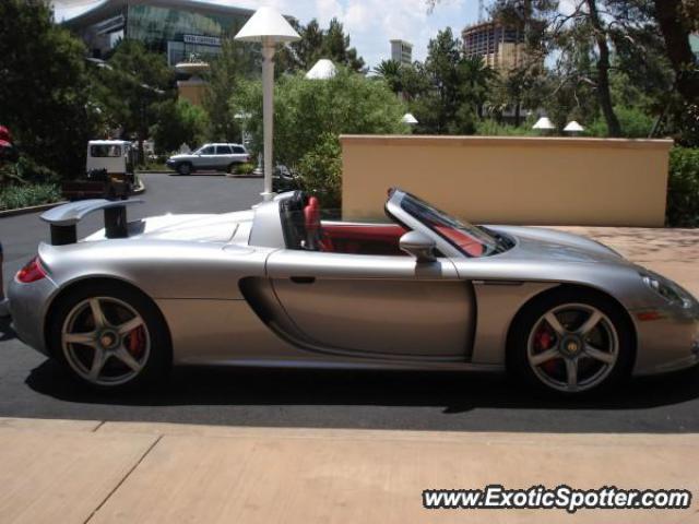 Porsche Carrera GT spotted in Las Vegas, Nevada