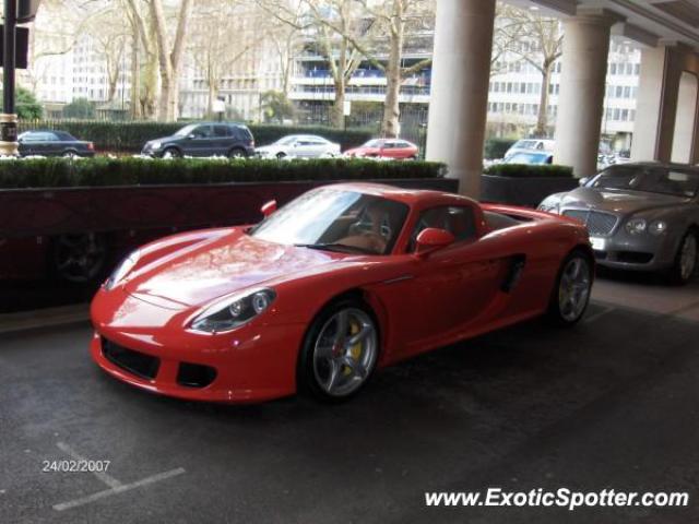 Porsche Carrera GT spotted in London, United Kingdom