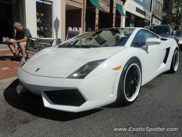 Lamborghini Gallardo spotted in Red Bank, New Jersey