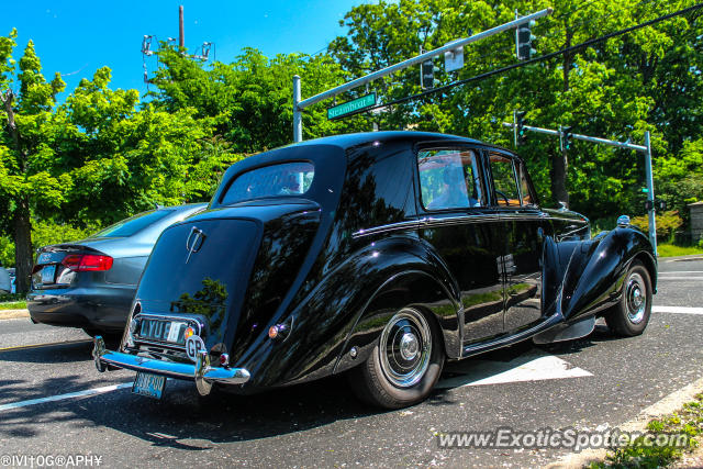 Bentley S Series spotted in Greenwich, Connecticut