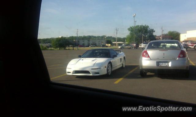 Acura NSX spotted in Moline, Illinois