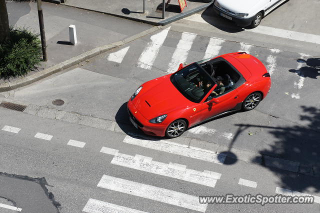 Ferrari California spotted in Annecy, France