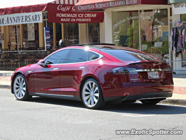 Tesla Model S spotted in Newark, Delaware