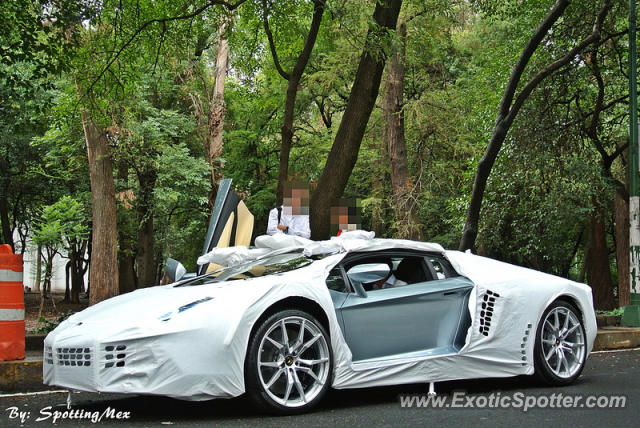 Lamborghini Aventador spotted in Mexico City, Mexico