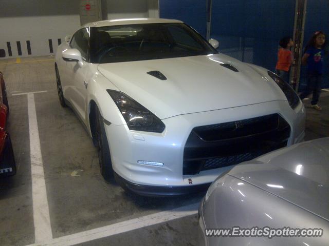 Nissan GT-R spotted in Cape Town, South Africa