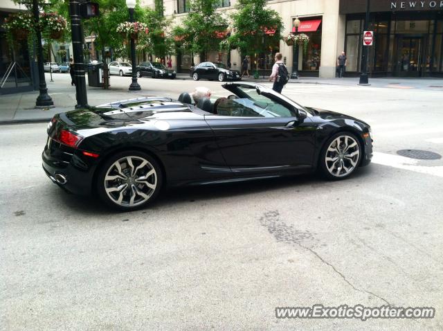 Audi R8 spotted in Chicago, Illinois