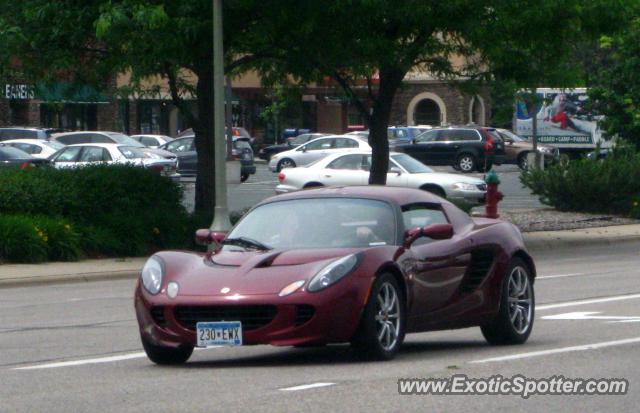 Lotus Elise spotted in Minneapolis, Minnesota