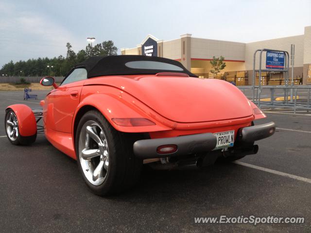 Plymouth Prowler spotted in Stanford, New Hampshire
