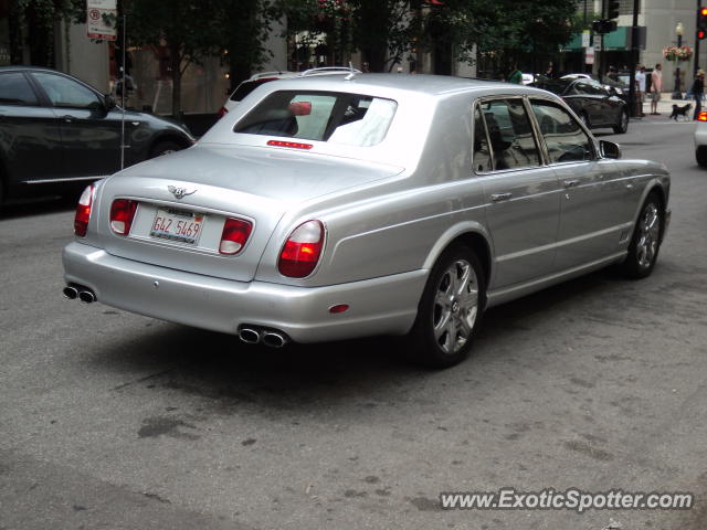 Bentley Arnage spotted in Chicago, Illinois