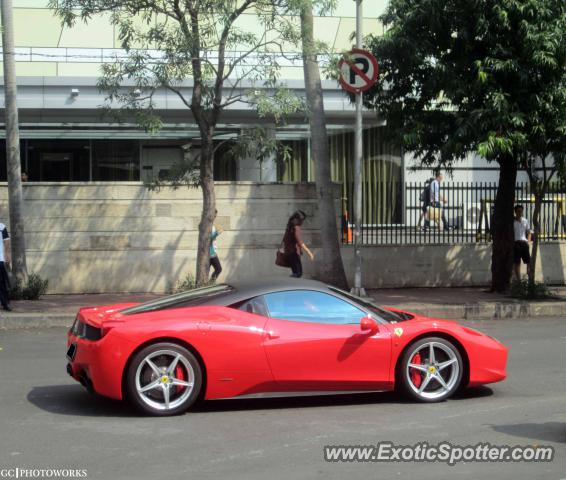 Ferrari 458 Italia spotted in Jakarta, Indonesia