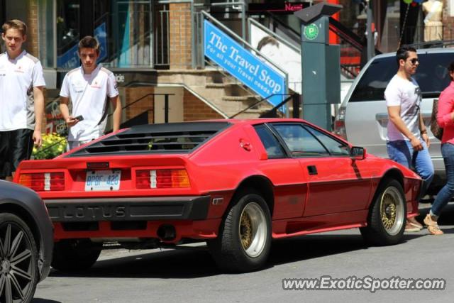 Lotus Esprit spotted in Toronto, Canada