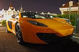 Mclaren MP4-12C