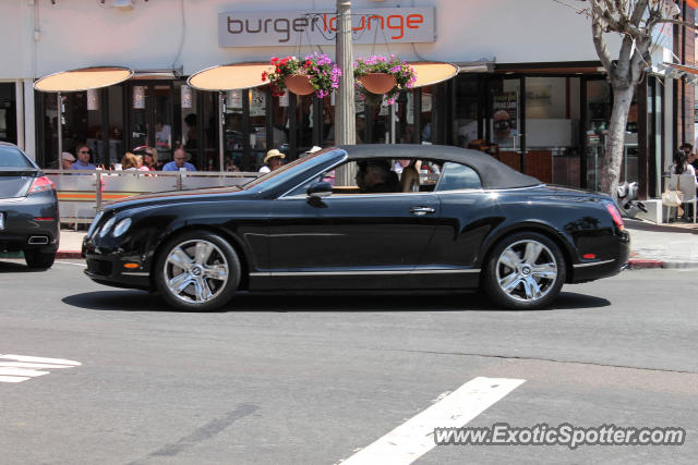 Bentley Continental spotted in La Jolla, California