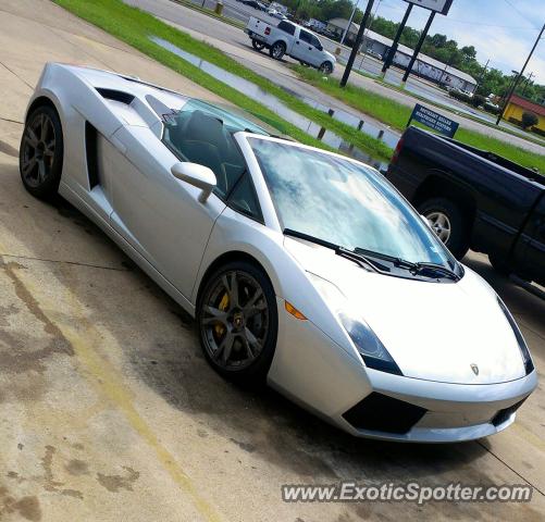 Lamborghini Gallardo spotted in Beaumont, Texas