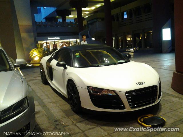 Audi R8 spotted in Shanghai, China