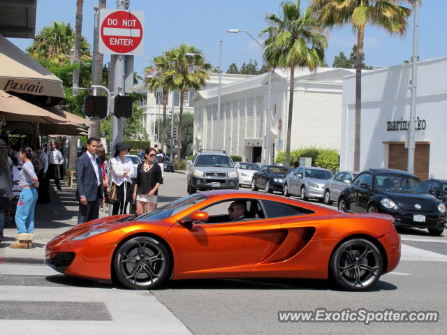 Mclaren MP4-12C spotted in Beverly Hills, California