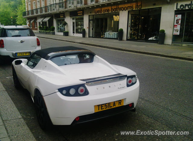 Tesla Roadster spotted in London, United Kingdom