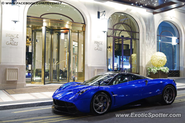 Pagani Huayra spotted in Paris, France