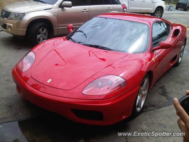 Ferrari 360 Modena spotted in Caracas, Venezuela