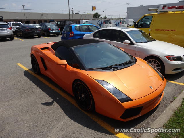 Lamborghini Gallardo spotted in Quebec, Canada