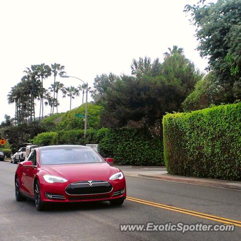 Tesla Model S spotted in La Jolla, California