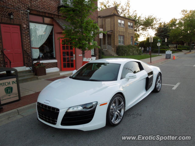 Audi R8 spotted in Highwood, Illinois