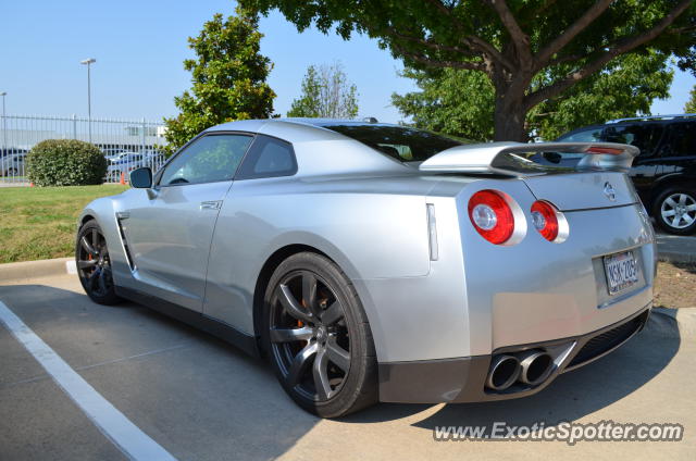 Nissan GT-R spotted in Dallas, Texas