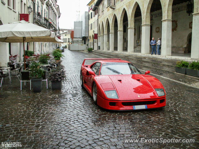 Ferrari F40 spotted in Conegliano, Italy