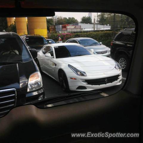 Ferrari FF spotted in Ortigas, Philippines