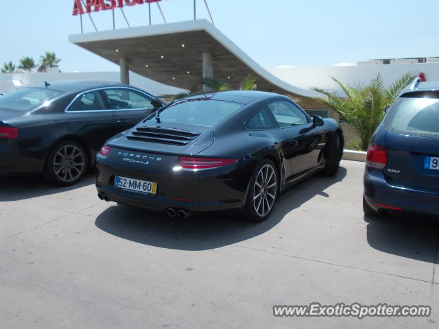 Porsche 911 spotted in Carcavelos, Portugal