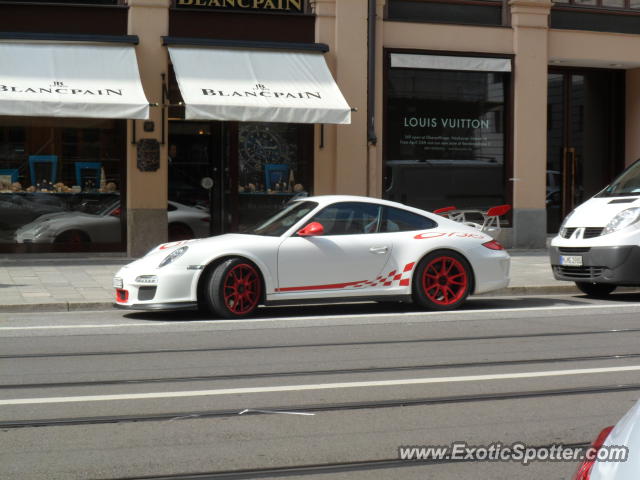 Porsche 911 GT3 spotted in Munich, Germany