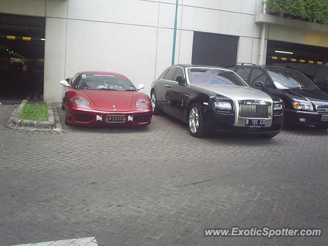 Rolls Royce Ghost spotted in Jakarta, Indonesia