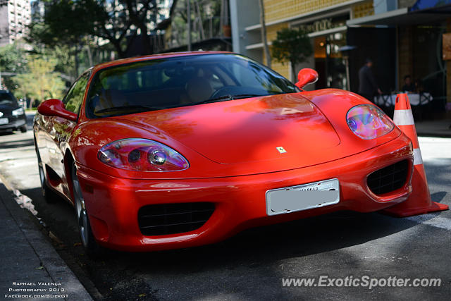 Ferrari 360 Modena spotted in Sao Paulo, Brazil