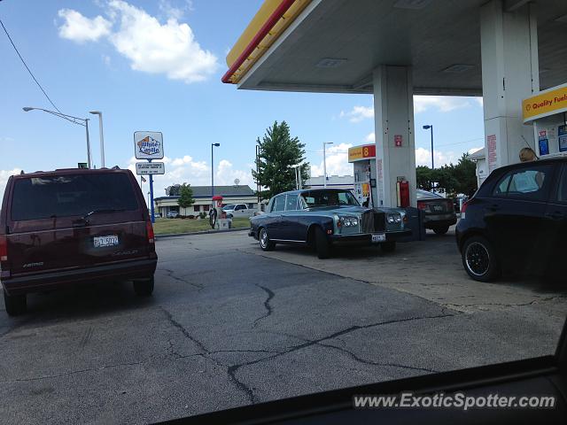 Rolls Royce Silver Shadow spotted in Hinsdale, Illinois