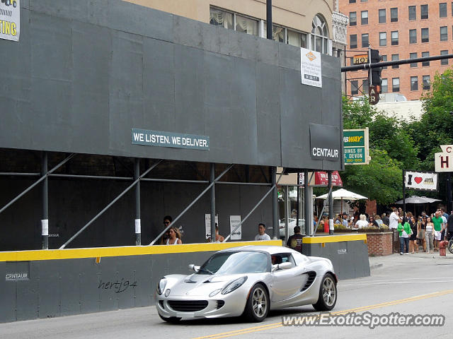 Lotus Elise spotted in Chicago, Illinois