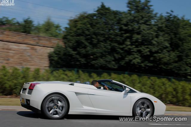 Lamborghini Gallardo spotted in Glasgow, United Kingdom