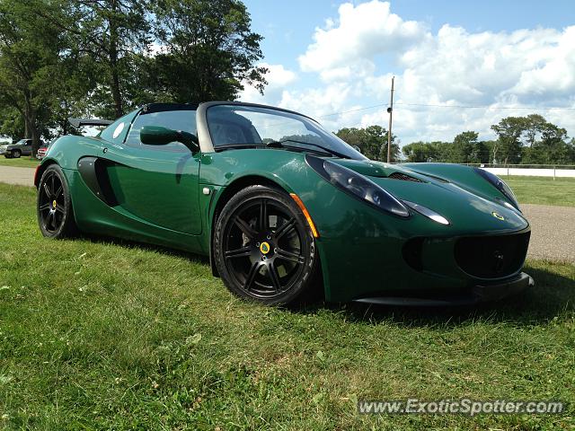 Lotus Exige spotted in Brainerd, Minnesota