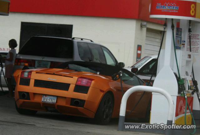 Lamborghini Gallardo spotted in Trinidad, Colorado